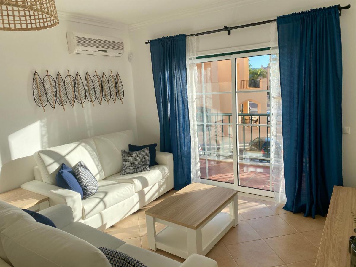 St. James Beach & Pool Apartment Praia Da Luz Bagian luar foto